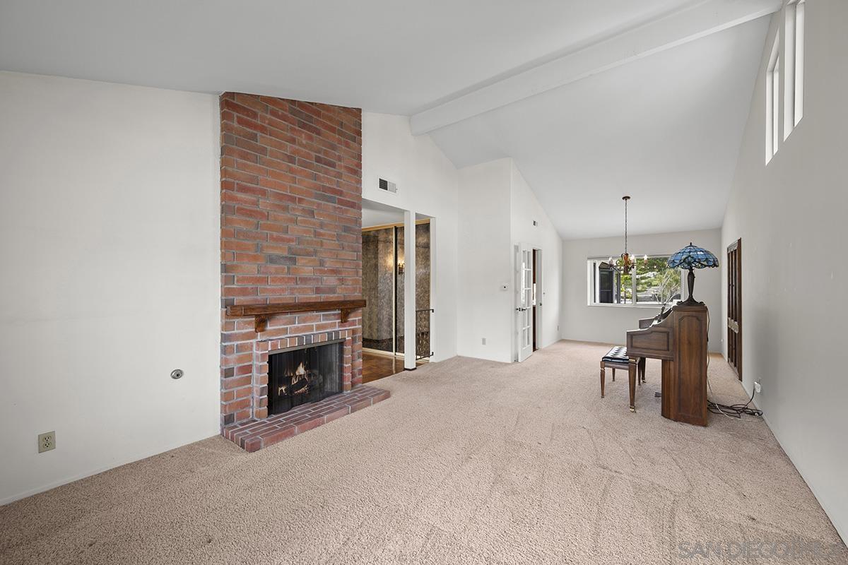 13255 Mango Drive