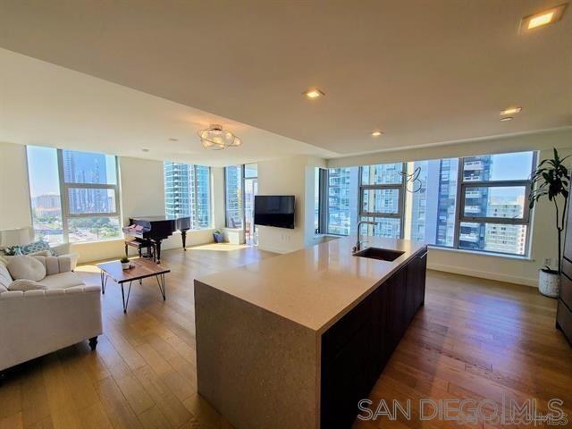 1388 Kettner Blvd 1308