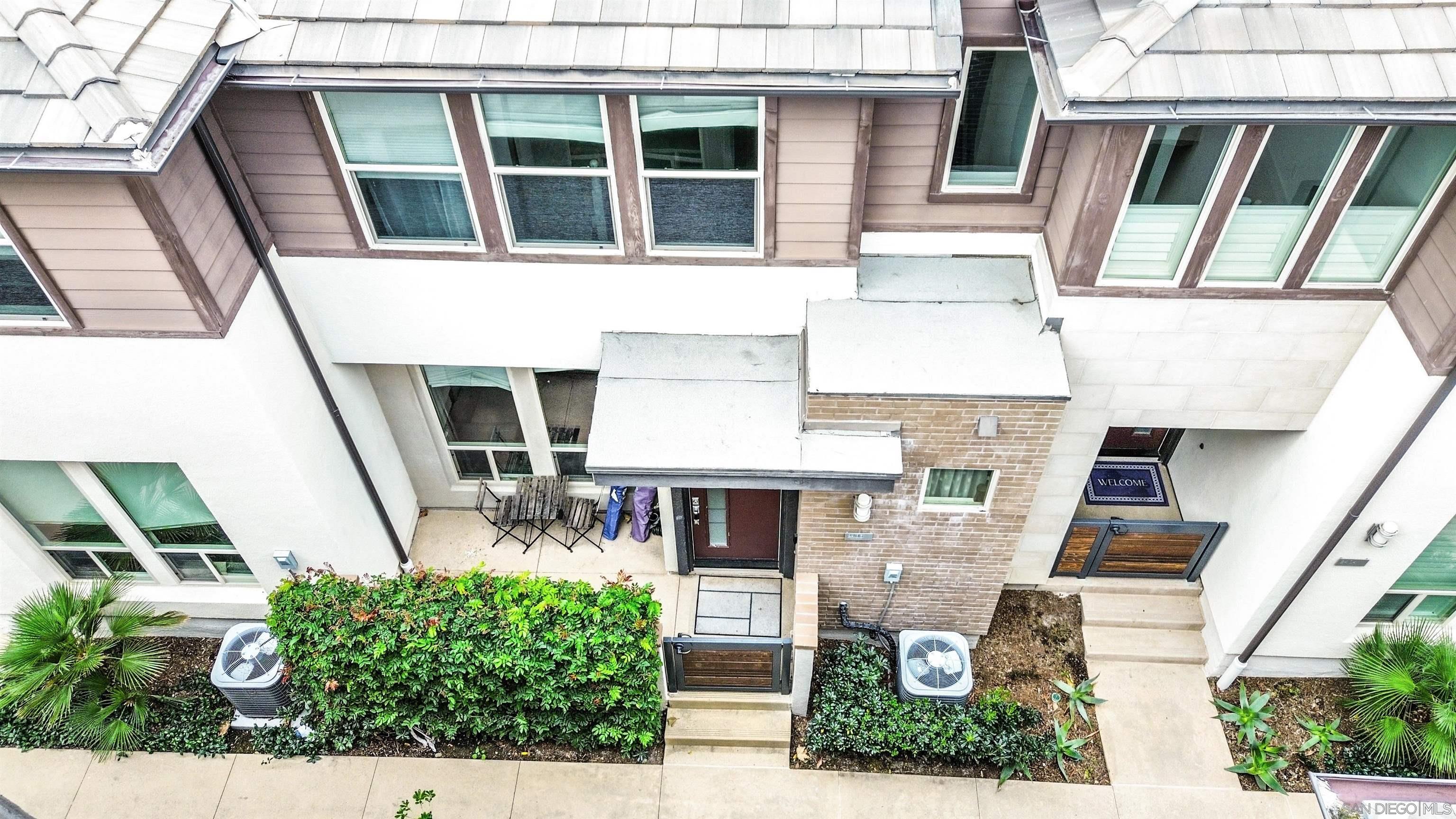 2406 Aperture Cir