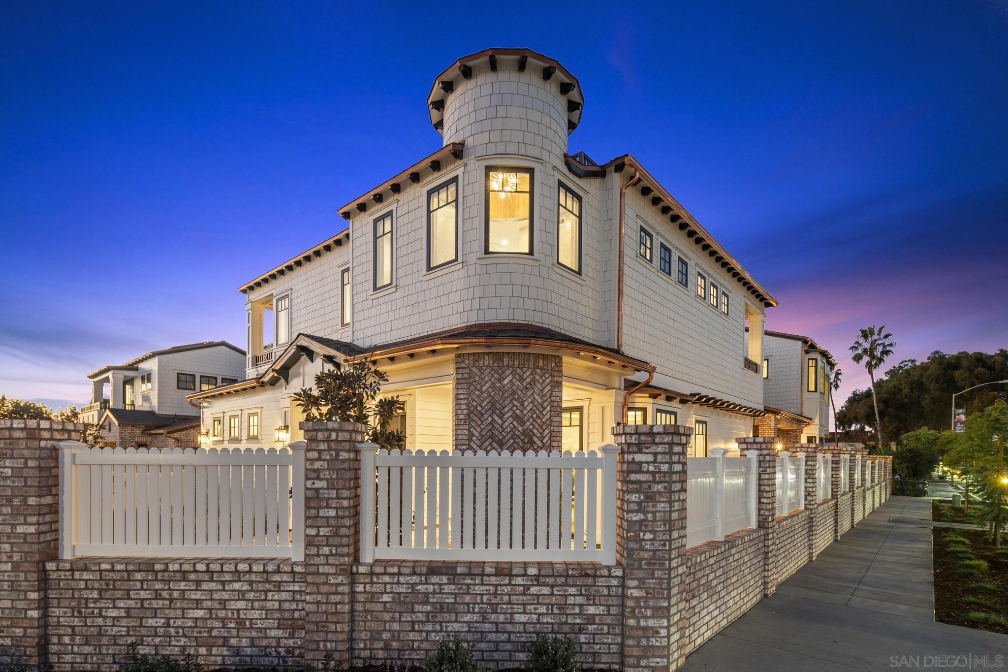 466 Westbourne