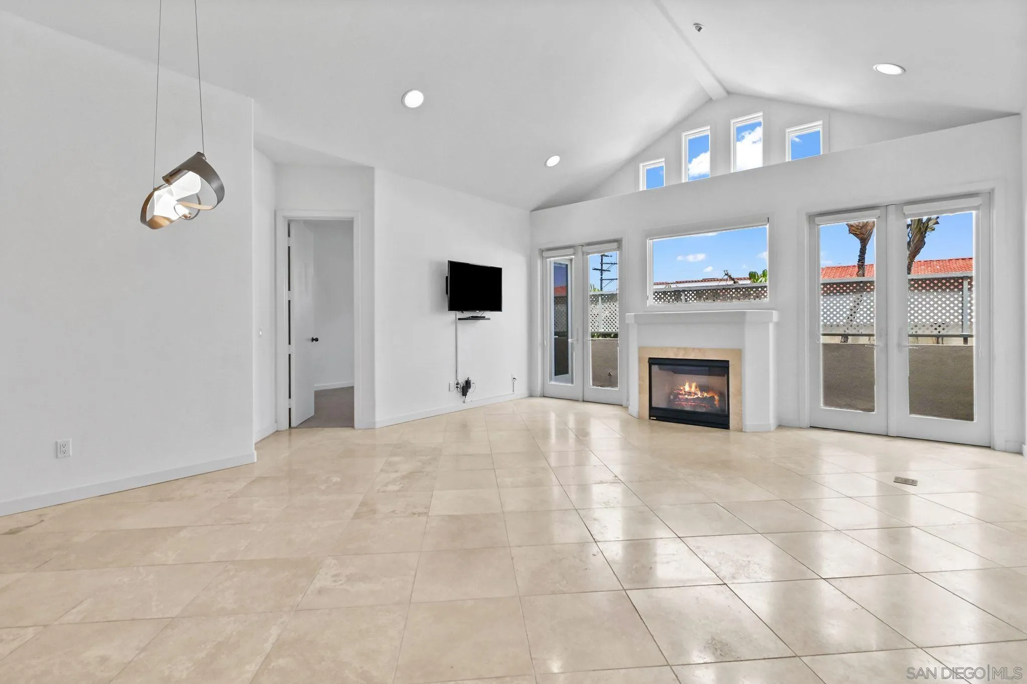 La Jolla, California 92037, United States, 2 Bedrooms Bedrooms, ,2 BathroomsBathrooms,Residential,Active,126392 La Jolla, California 92037, United States, 2 Bedrooms Bedrooms, ,2 BathroomsBathrooms,Residential,Active,126392