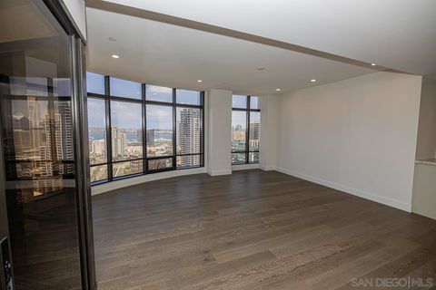 Tiny photo for 100 Harbor Drive #3305/6, San Diego, CA 92101 (MLS # 250029109)