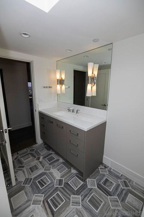 Tiny photo for 100 Harbor Drive #3305/6, San Diego, CA 92101 (MLS # 250029109)