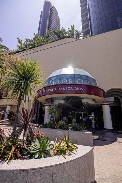Tiny photo for 100 Harbor Drive #3305/6, San Diego, CA 92101 (MLS # 250029109)
