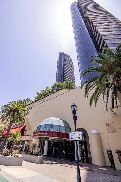 Tiny photo for 100 Harbor Drive #3305/6, San Diego, CA 92101 (MLS # 250029109)