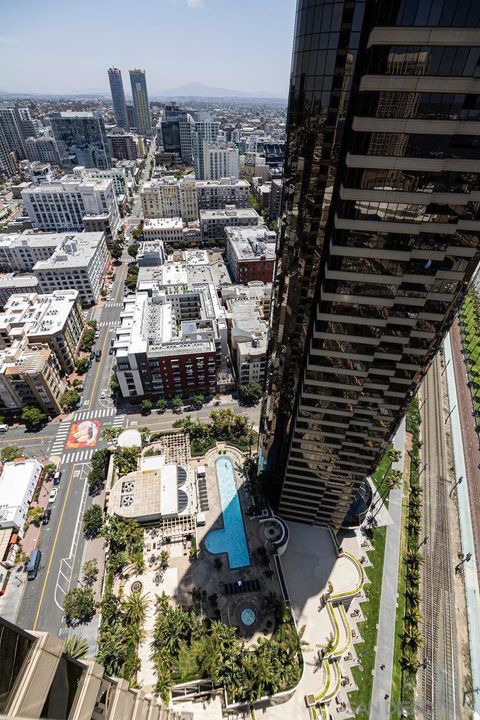 Tiny photo for 100 Harbor Drive #3305/6, San Diego, CA 92101 (MLS # 250029109)