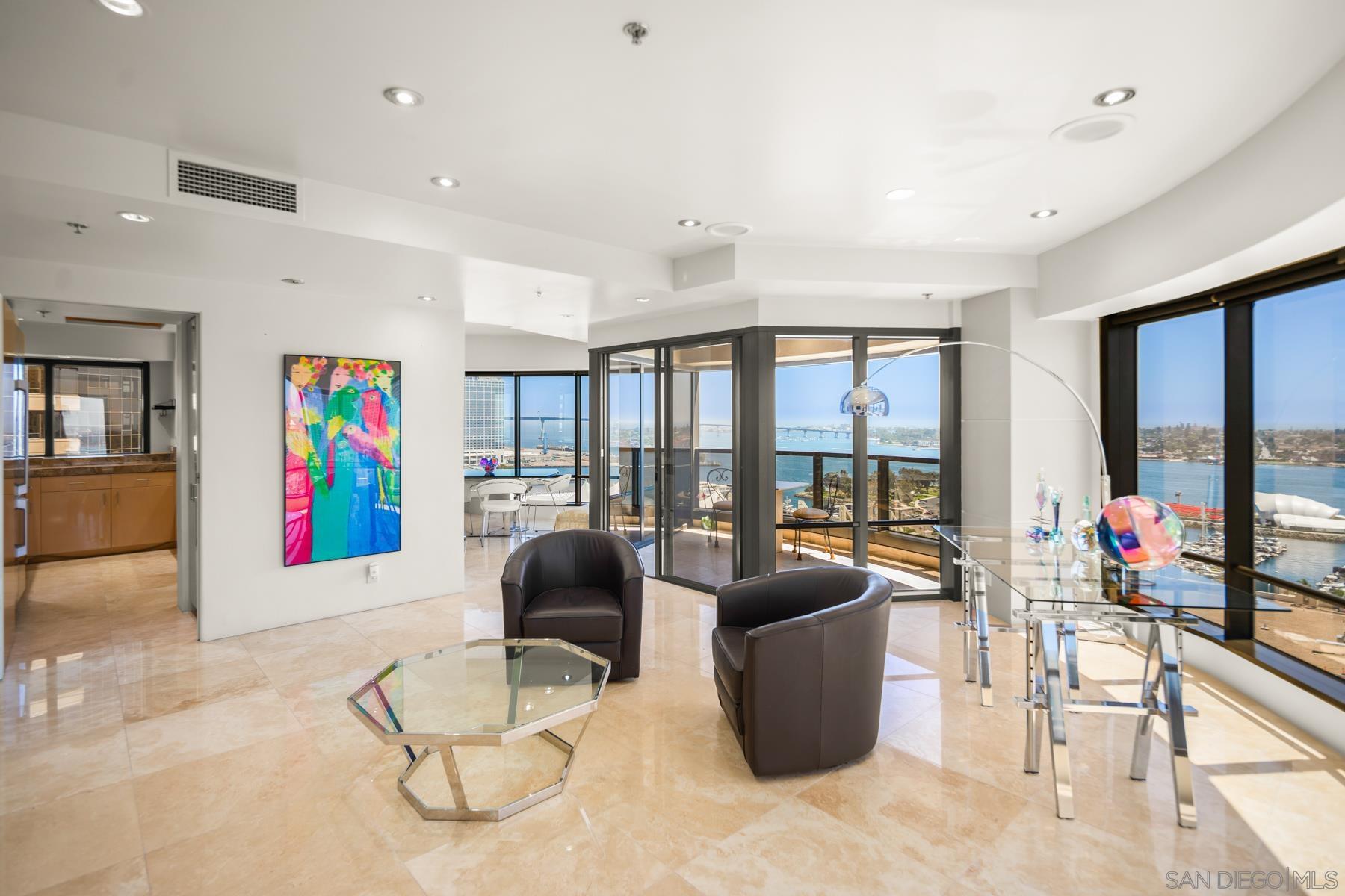 100 Harbor Dr 2205