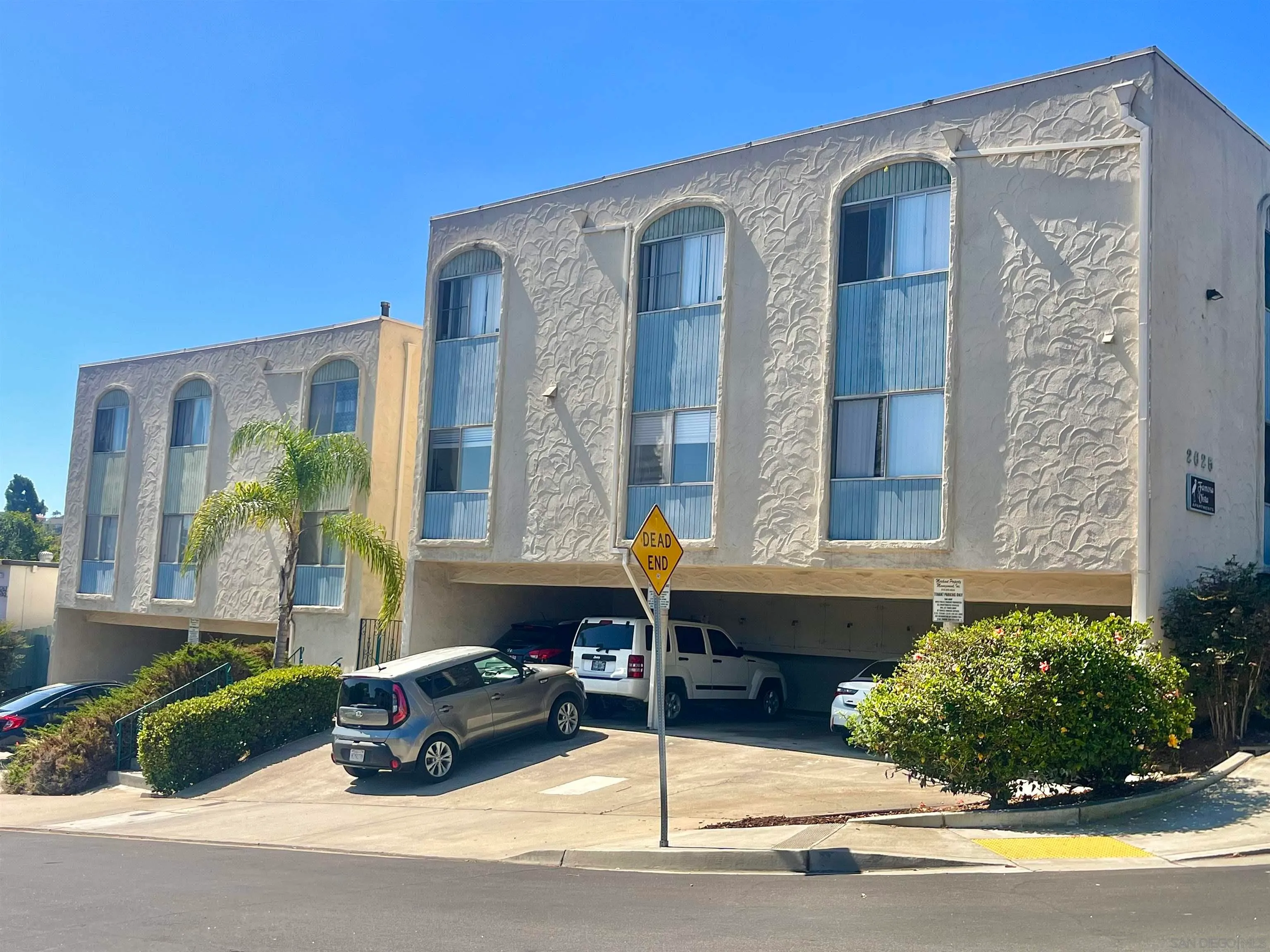 San Diego, California 92107, United States, ,Residential,Pending,46881