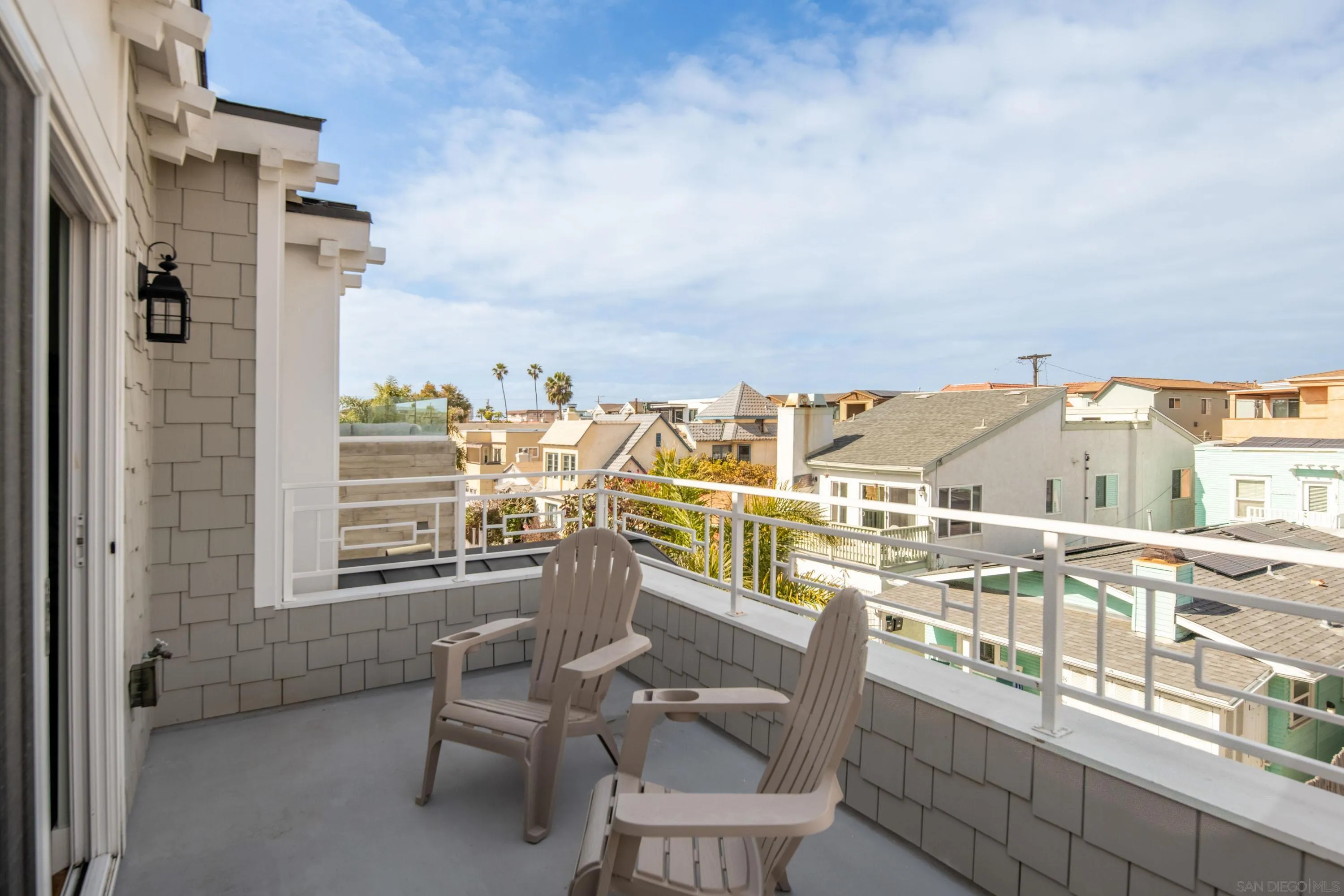 San Diego, California 92109, United States, 3 Bedrooms Bedrooms, ,3 BathroomsBathrooms,Residential,Pending,5498