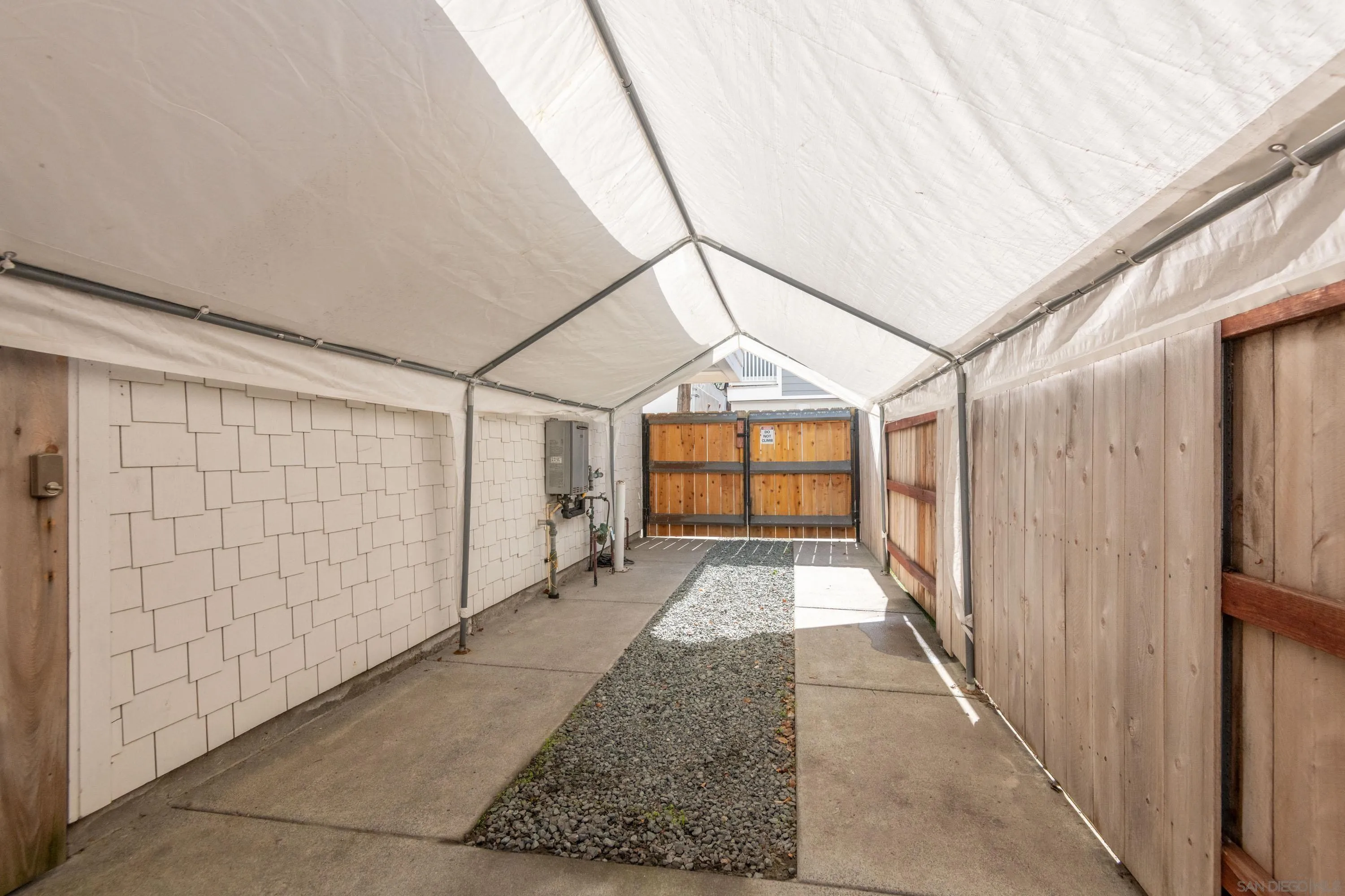 San Diego, California 92109, United States, 3 Bedrooms Bedrooms, ,3 BathroomsBathrooms,Residential,Pending,5498