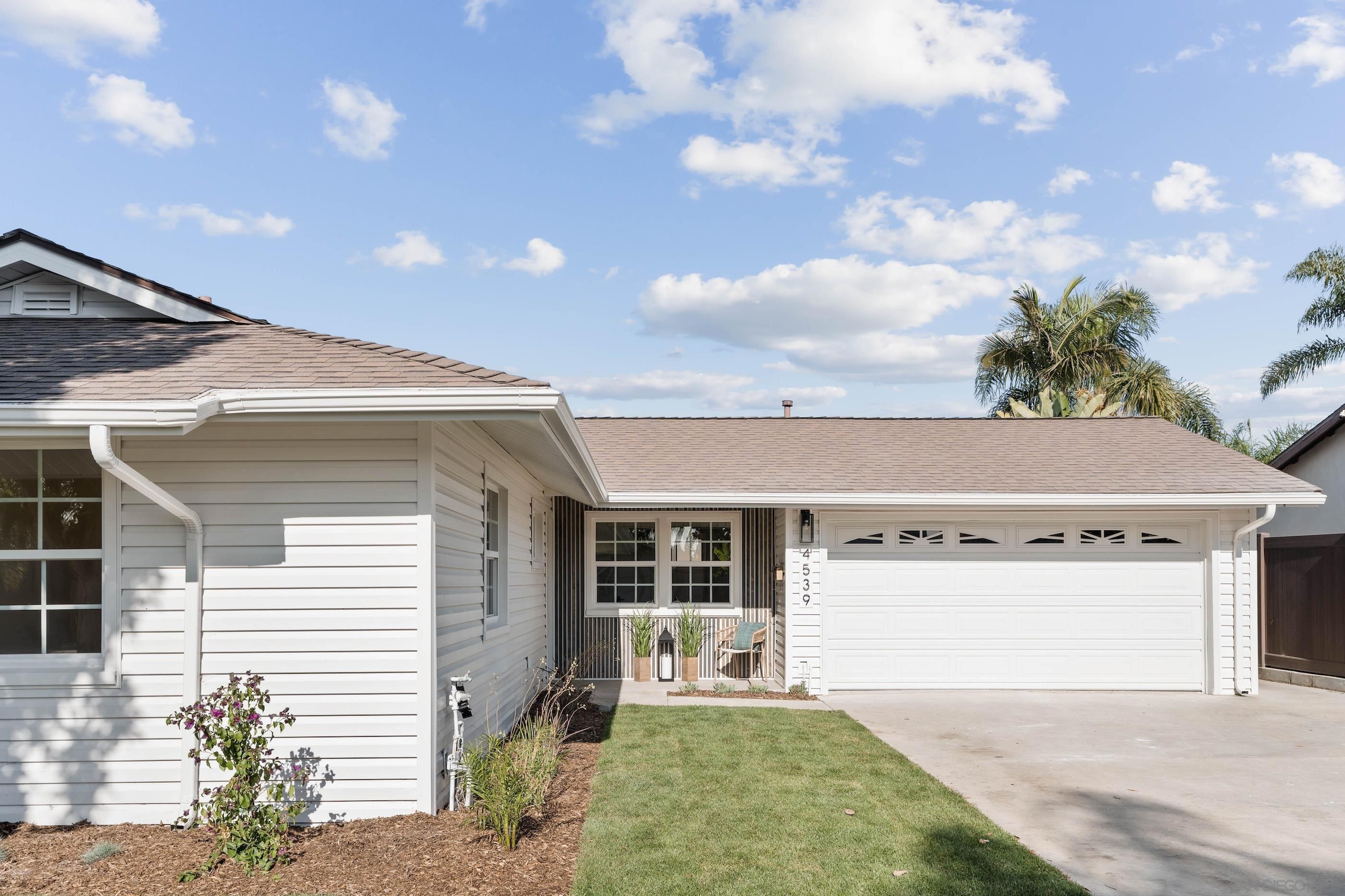 4539 La Crosse Ave