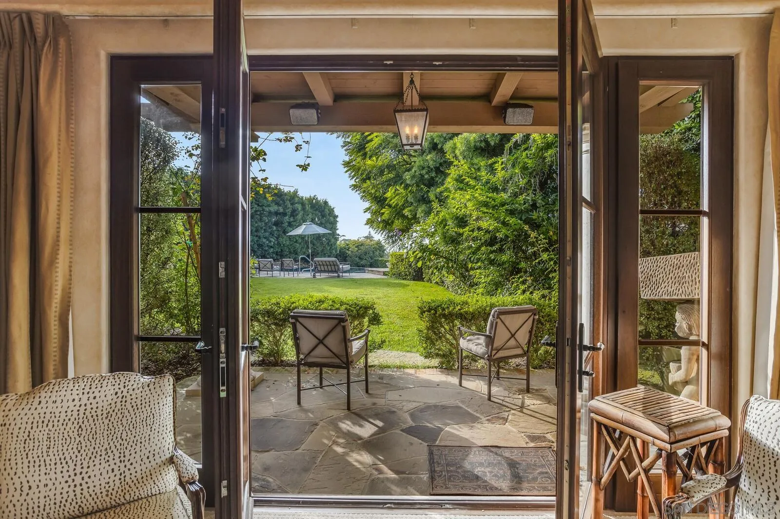 La Jolla, California 92037, United States, 6 Bedrooms Bedrooms, ,8 BathroomsBathrooms,Residential,Pending,5404