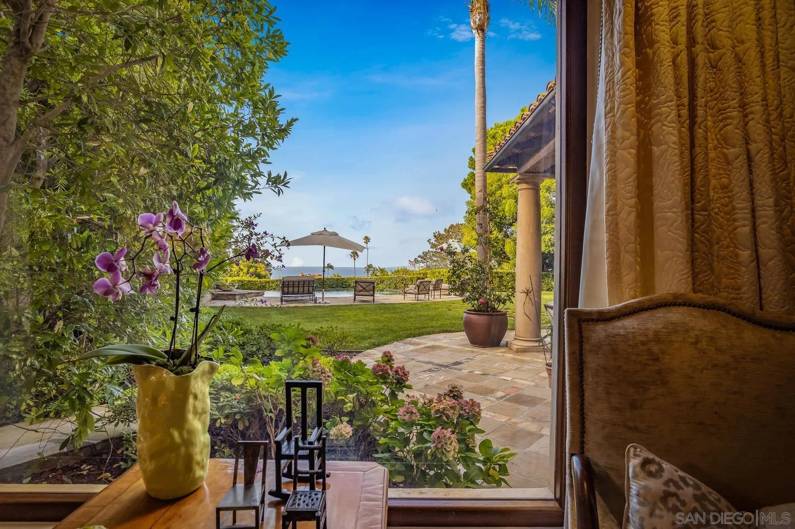 La Jolla, California 92037, United States, 6 Bedrooms Bedrooms, ,8 BathroomsBathrooms,Residential,Pending,5404