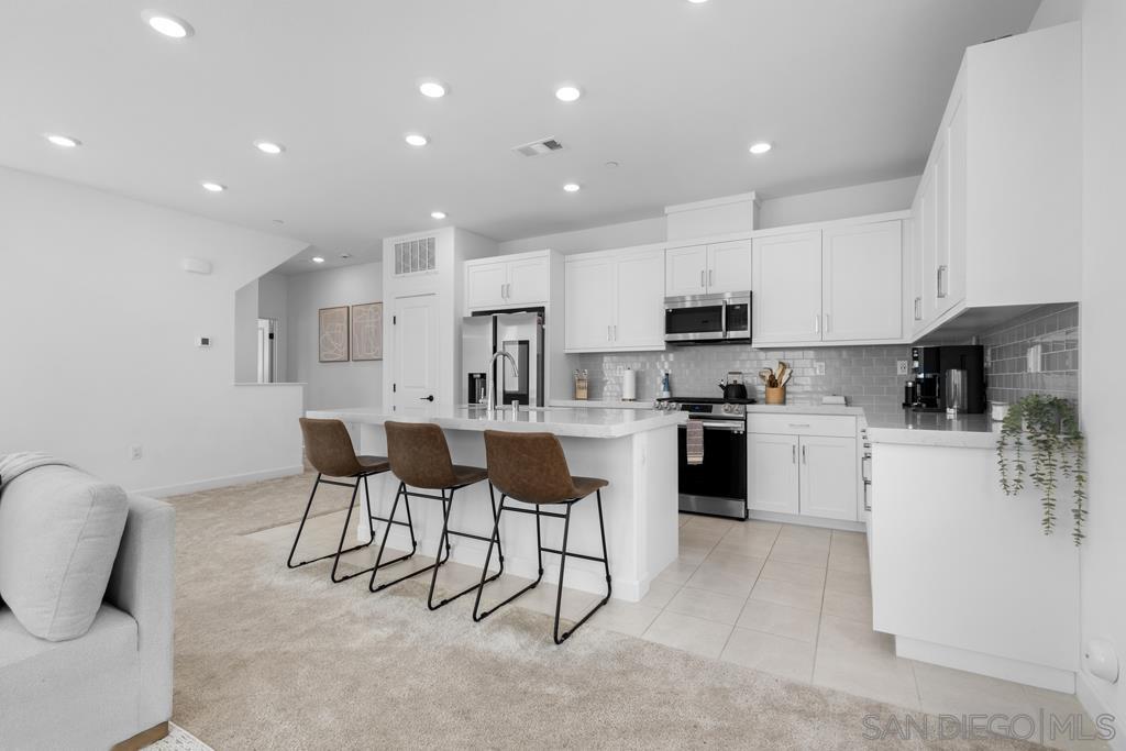 2117 Acara Circle