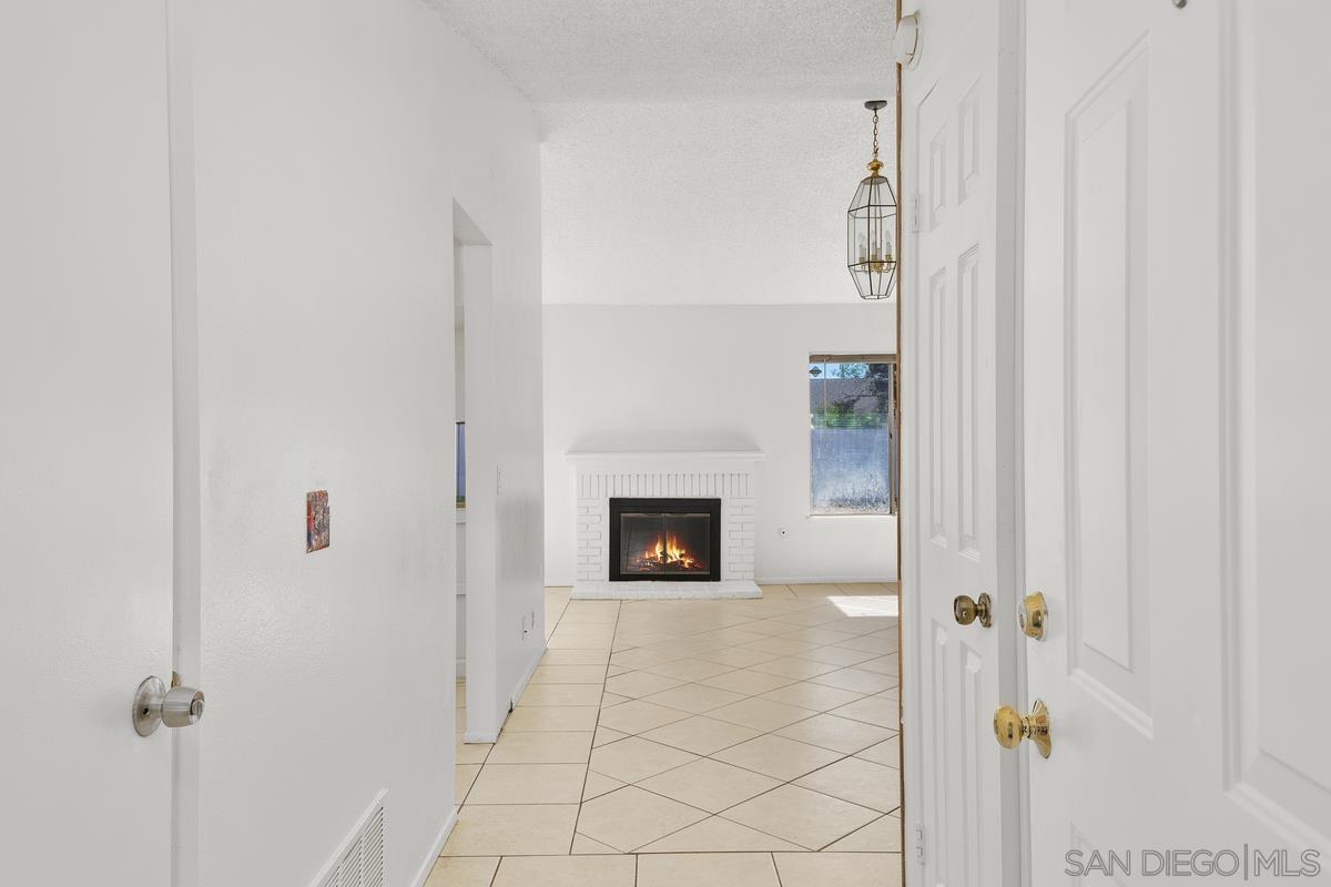 14802 Cloverfield Rd