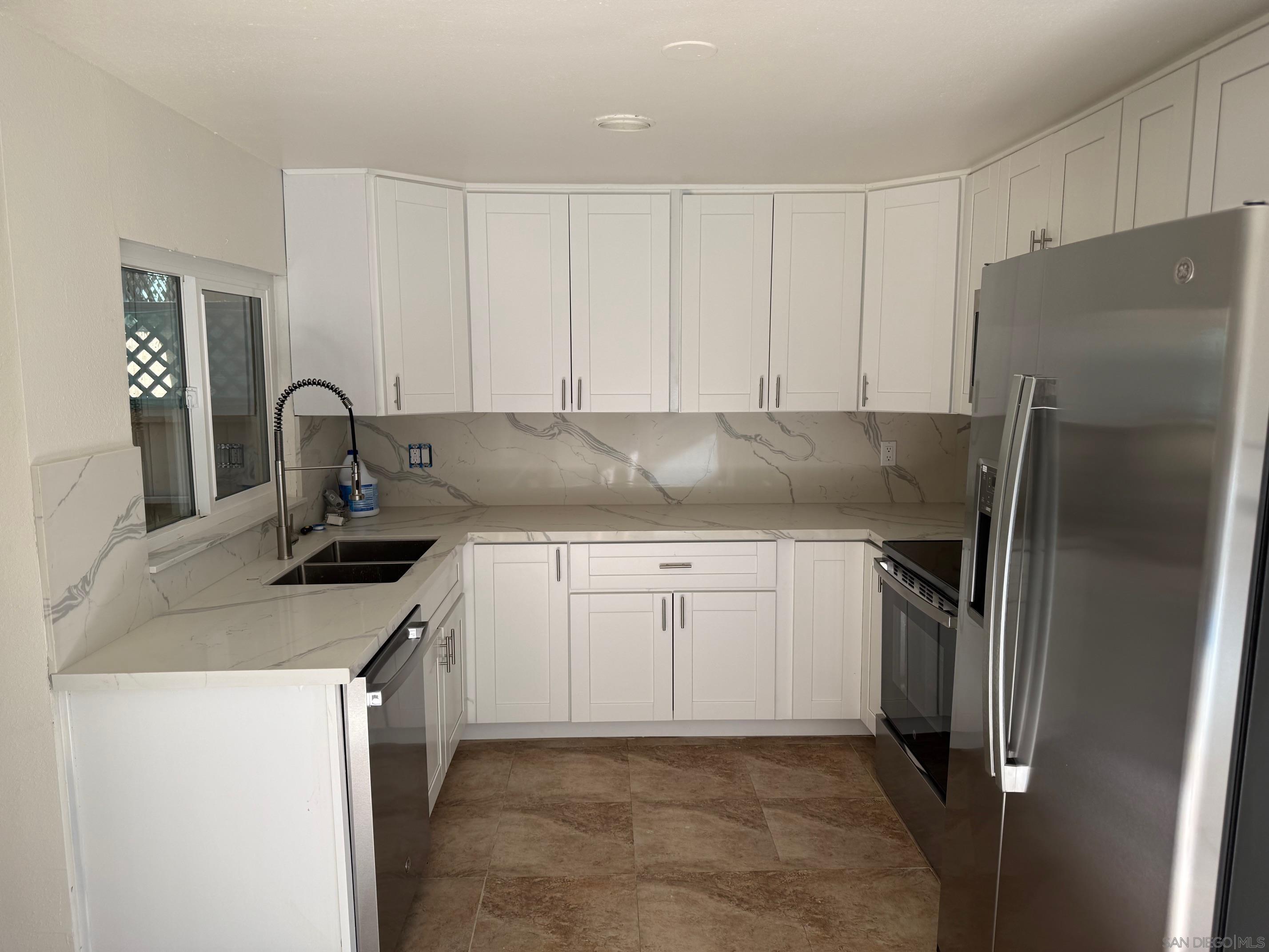 8717 Navajo Rd 1