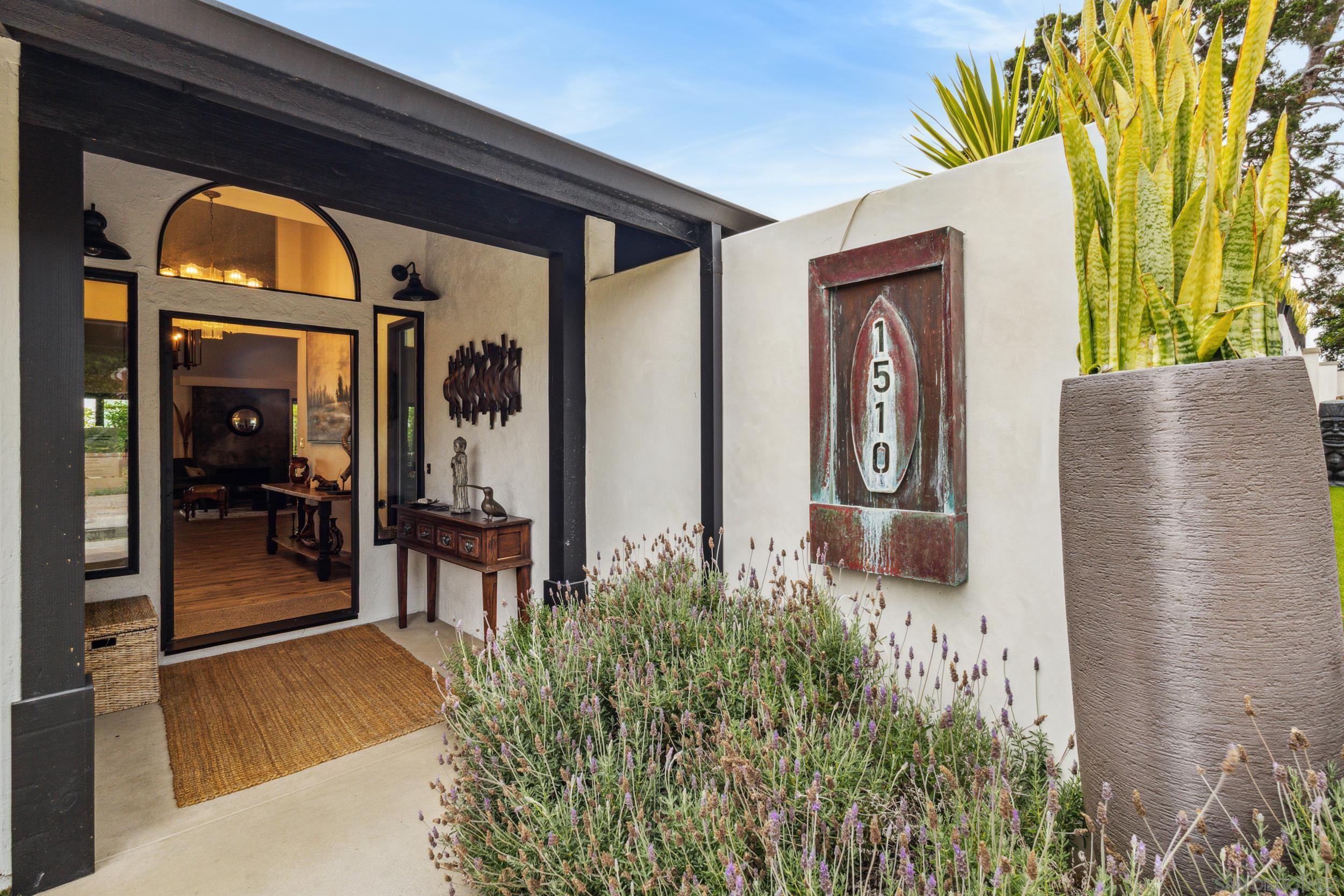 1510 Grady Place