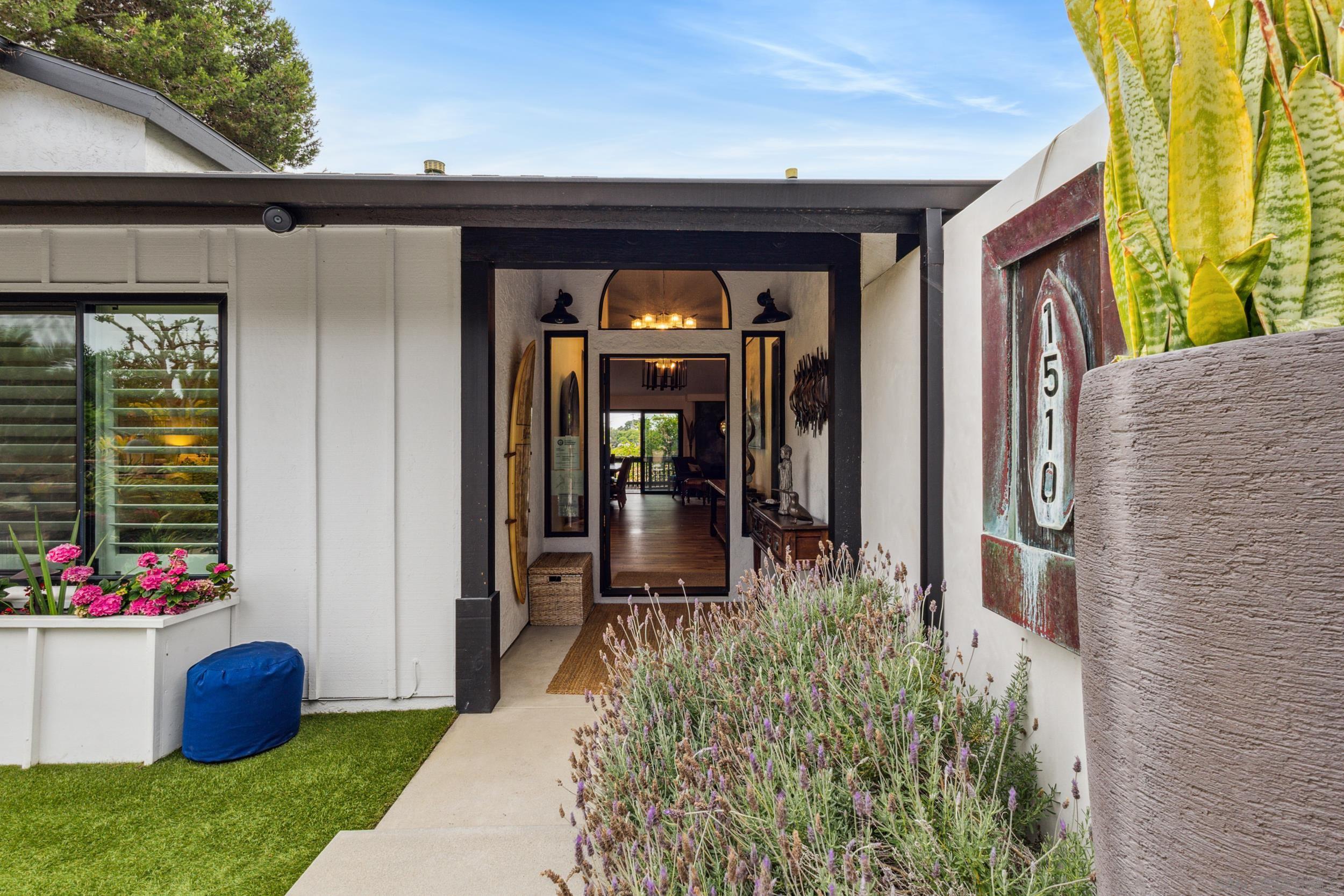 1510 Grady Place