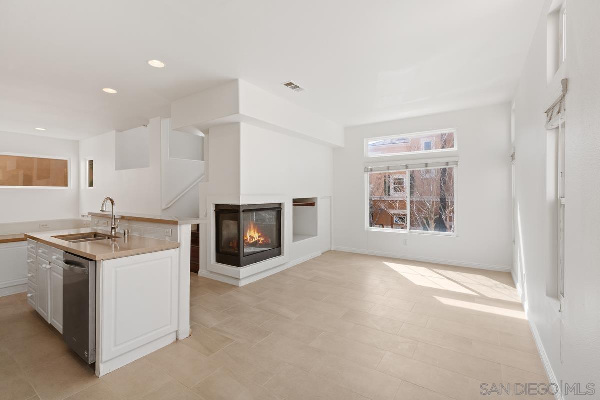 12672  Carmel Country Rd  46