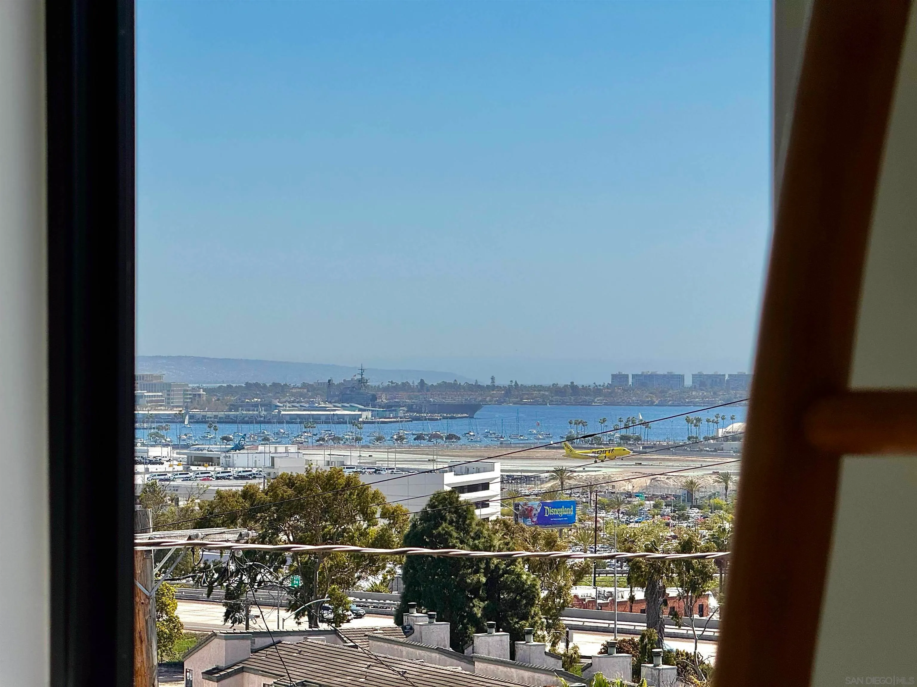 San Diego, California 92110, United States, 3 Bedrooms Bedrooms, ,4 BathroomsBathrooms,Residential,Active,91923