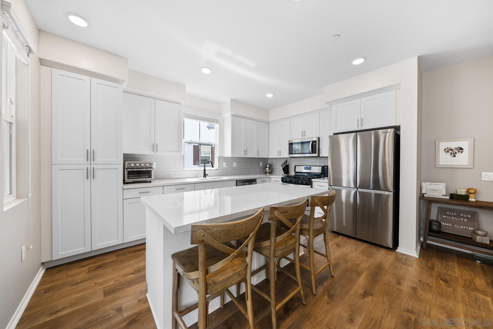 486 Atlas Glen