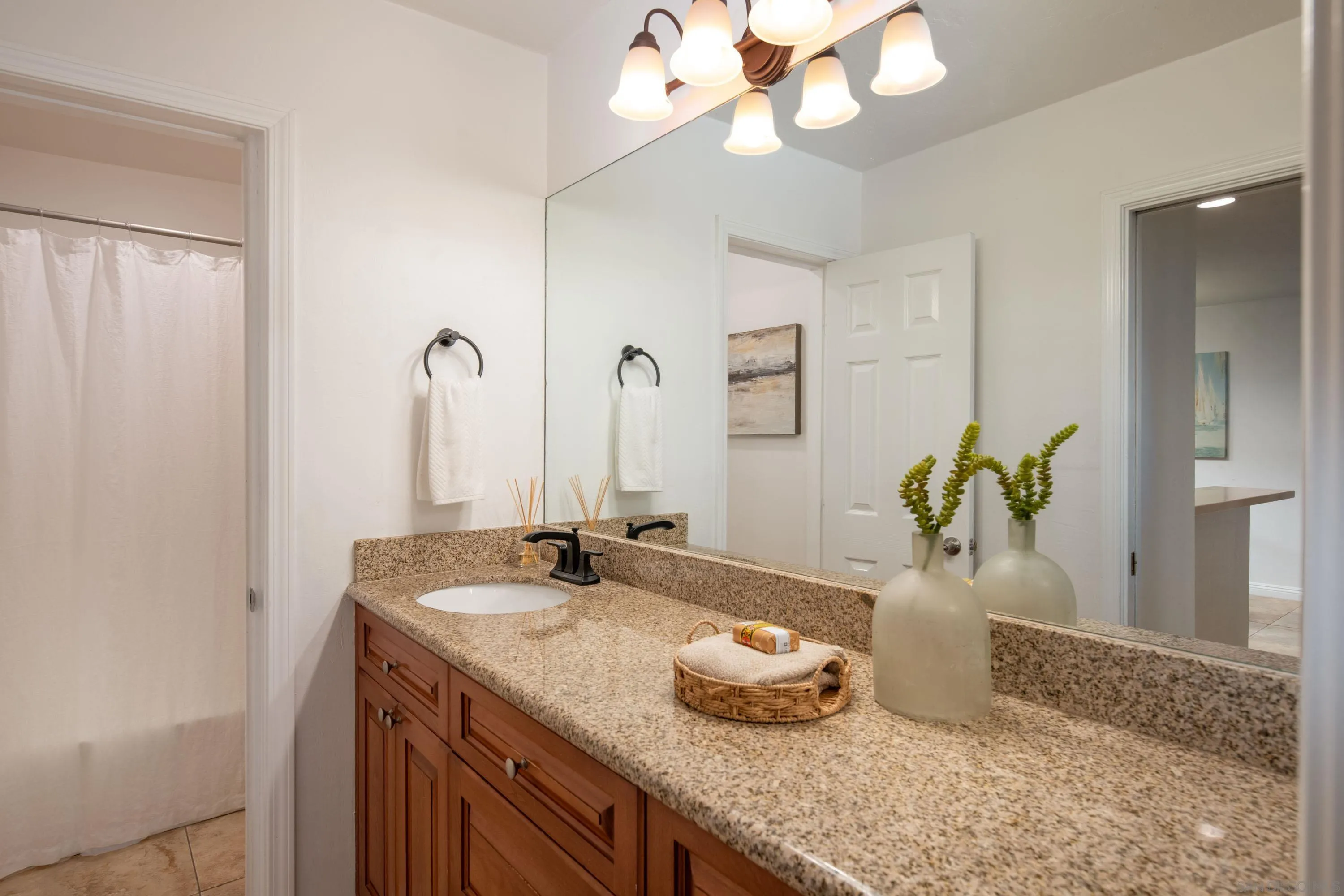 San Diego, California 92109, United States, 1 Bedroom Bedrooms, ,1 BathroomBathrooms,Residential,Active,4029