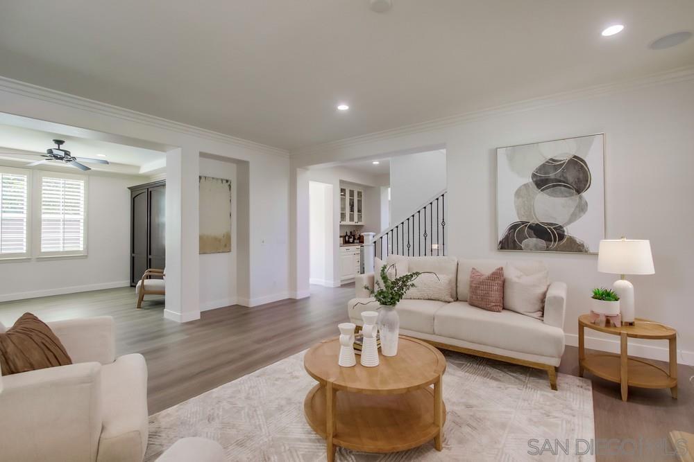 3515  CAMINO CEREZA