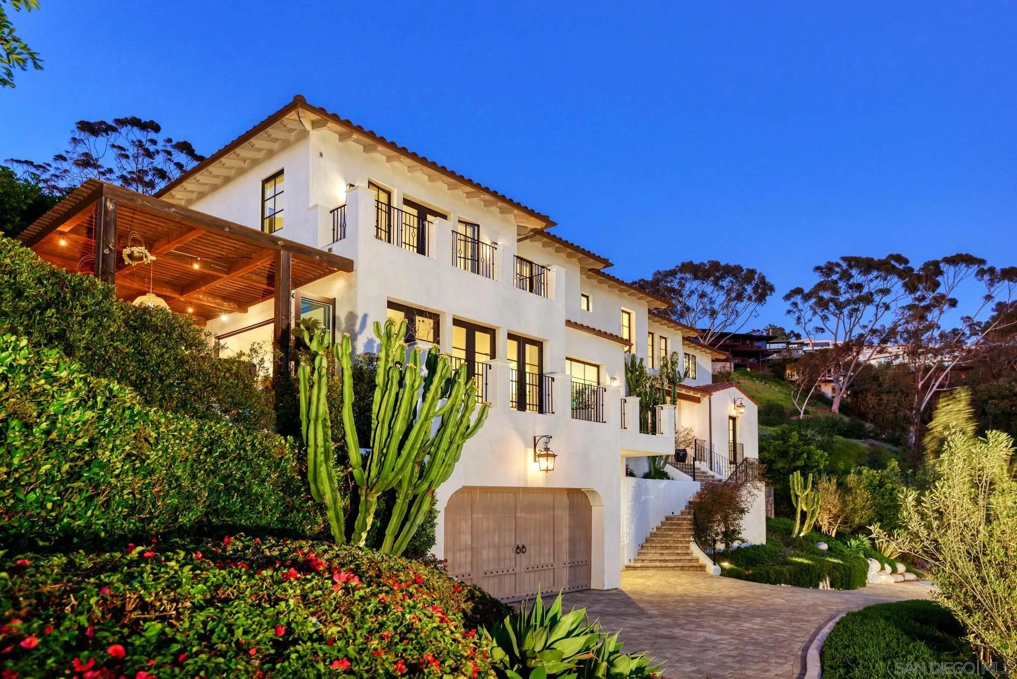 La Jolla, California 92037, United States, 5 Bedrooms Bedrooms, ,5 BathroomsBathrooms,Residential,Active,95567