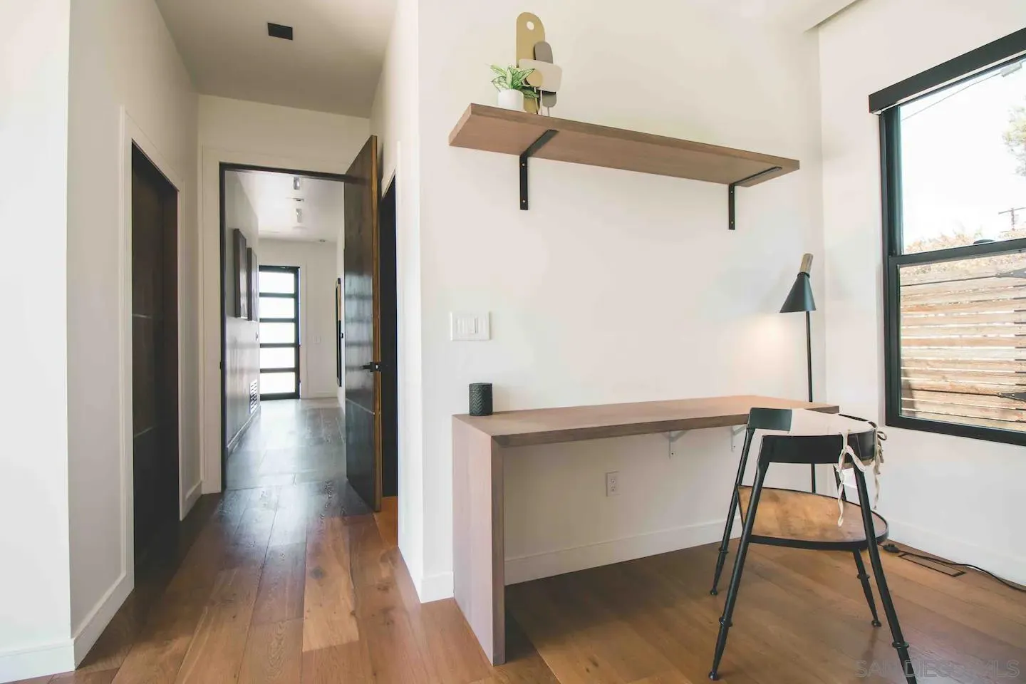 San Diego, California 92110, United States, 3 Bedrooms Bedrooms, ,4 BathroomsBathrooms,Residential,Active,18373