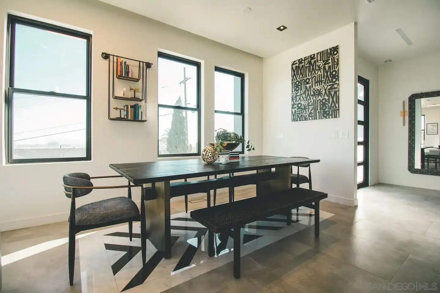 San Diego, California 92110, United States, 3 Bedrooms Bedrooms, ,4 BathroomsBathrooms,Residential,Active,18373