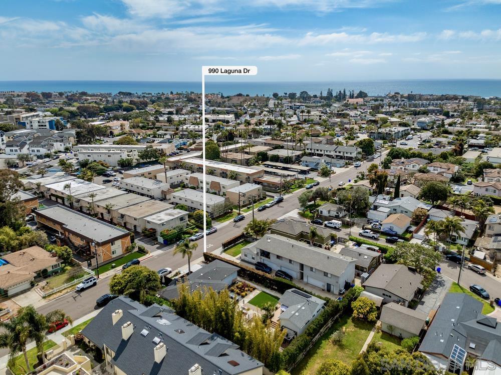 990-92 Laguna Dr