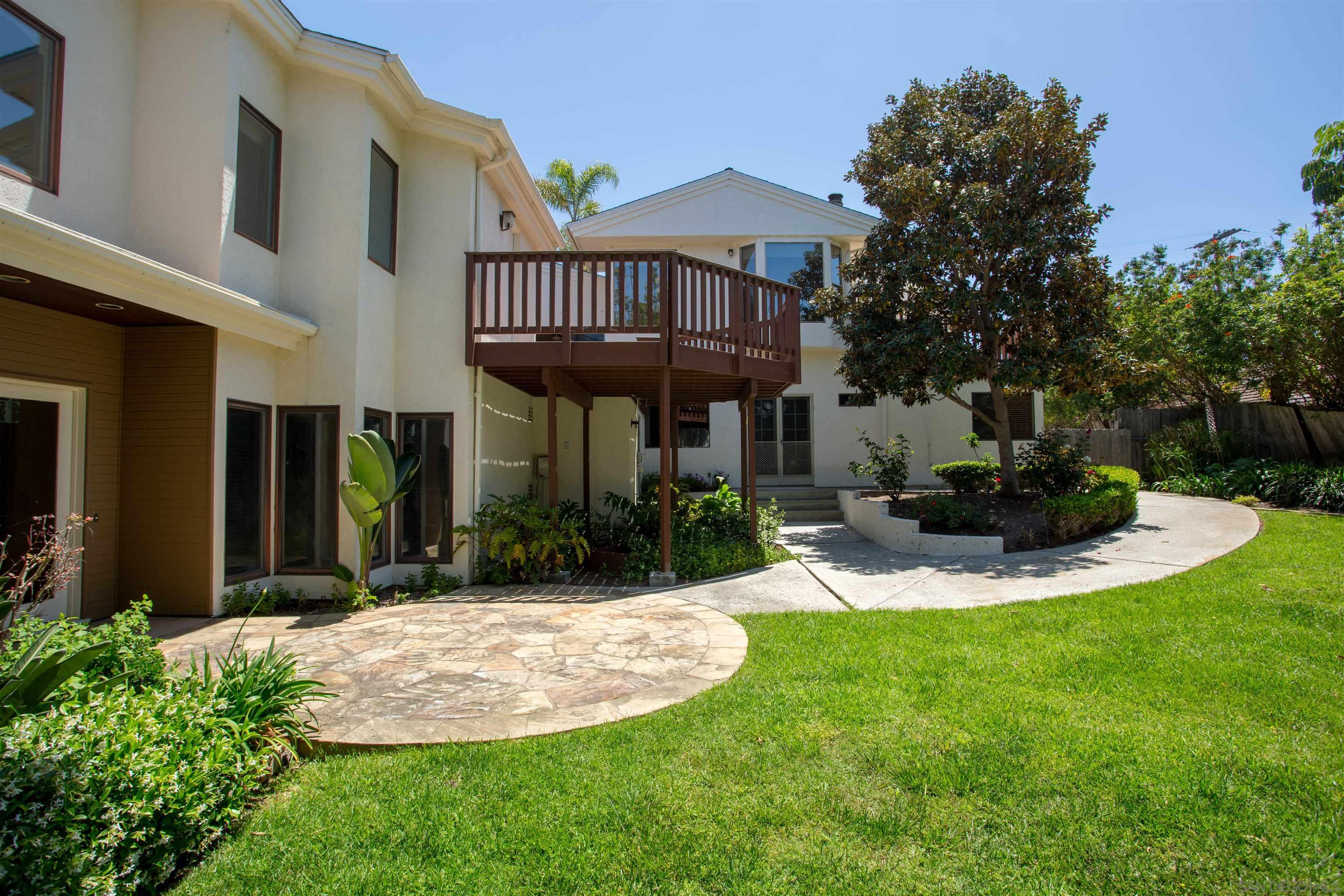 526 Saxony Road