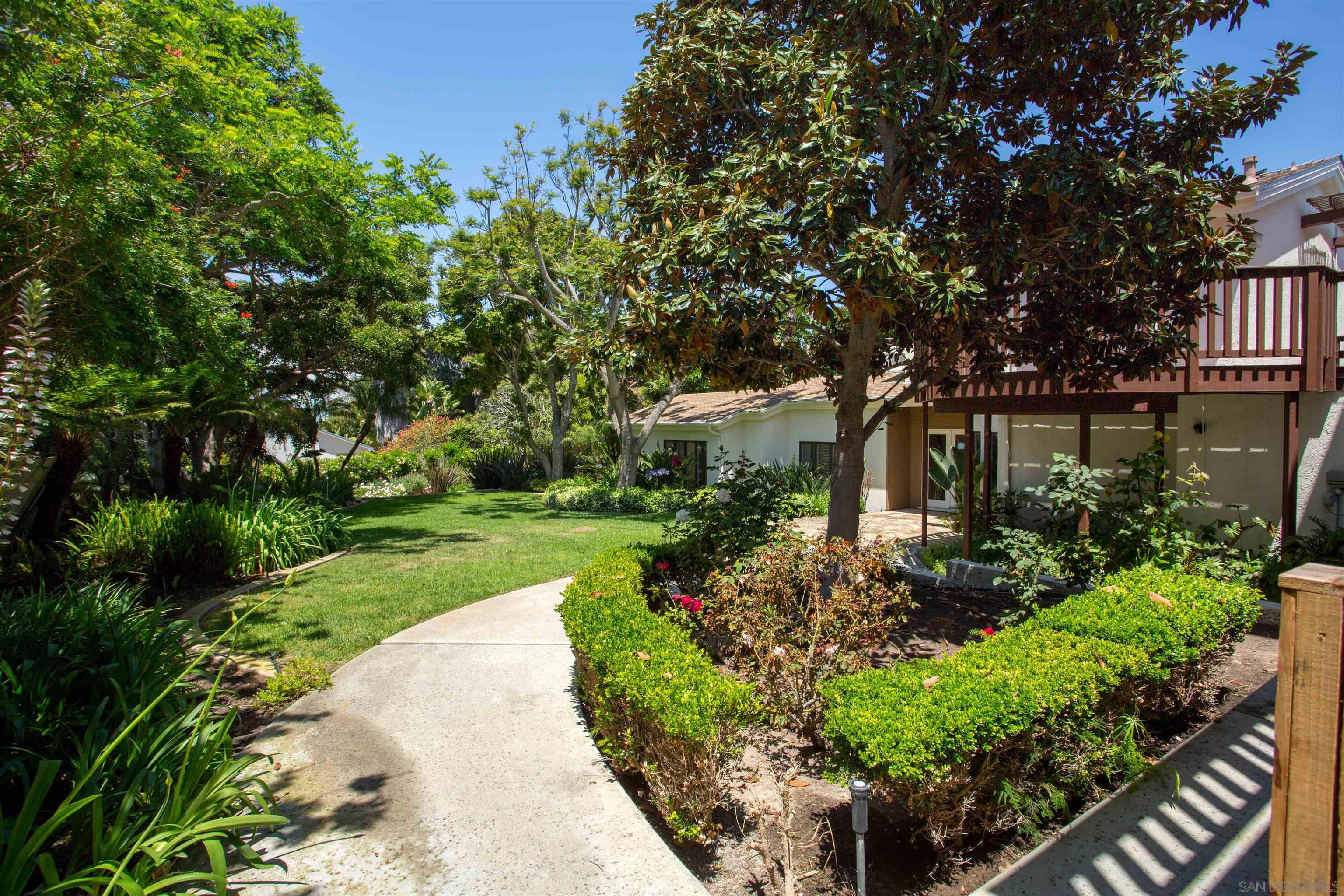 526 Saxony Road