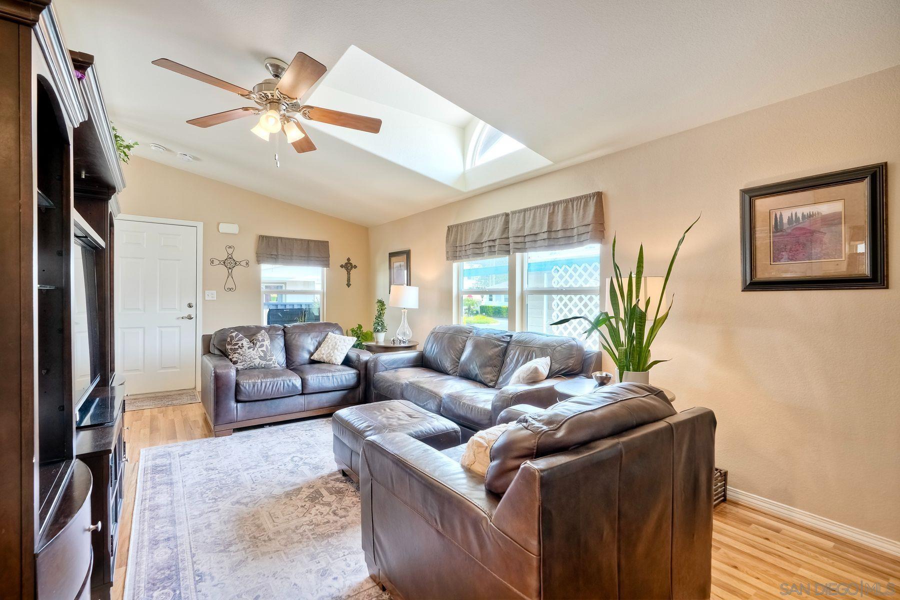 1001 S Hale Ave SPC 2