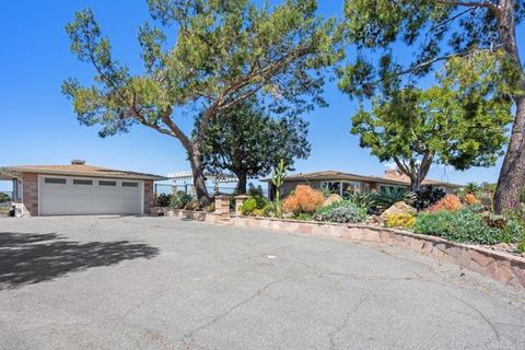 840 Verde Avenue Fallbrook CA 92028