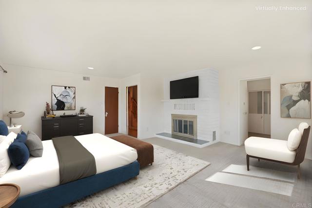 5884 Redondo Dr