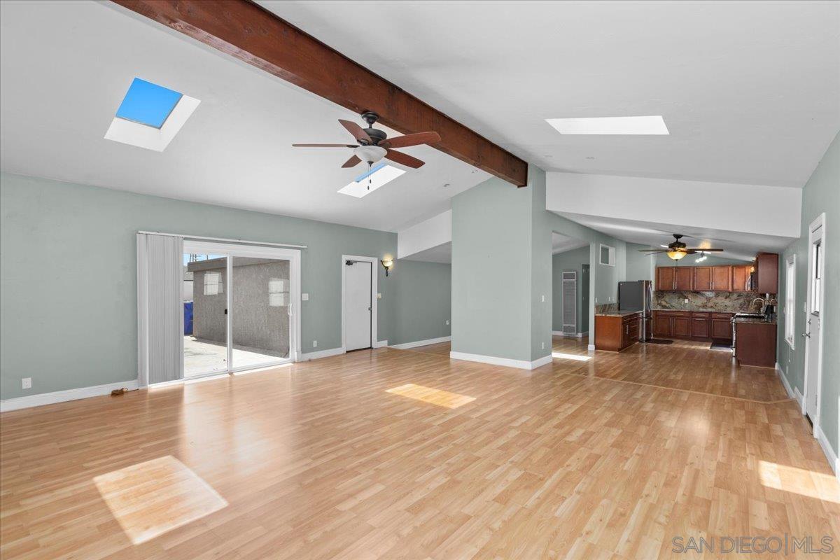 9522 Fairbanks