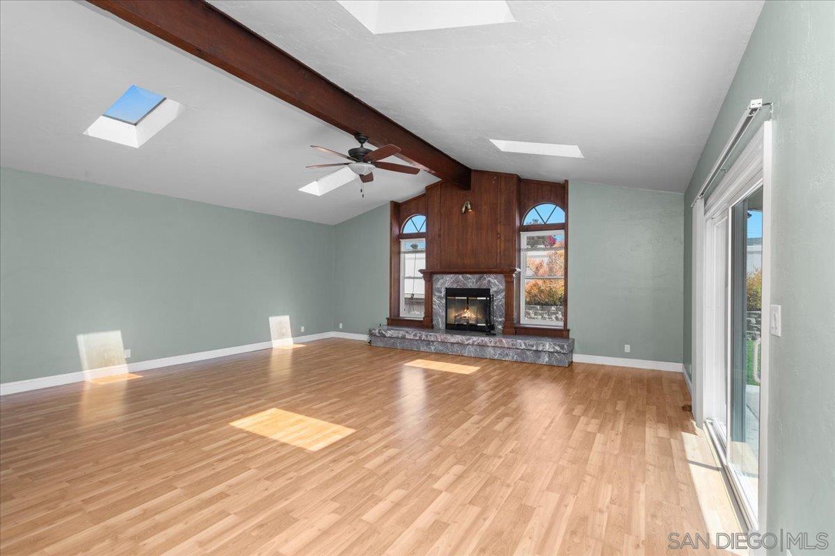 9522 Fairbanks