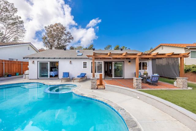12911 Biscayne Cove