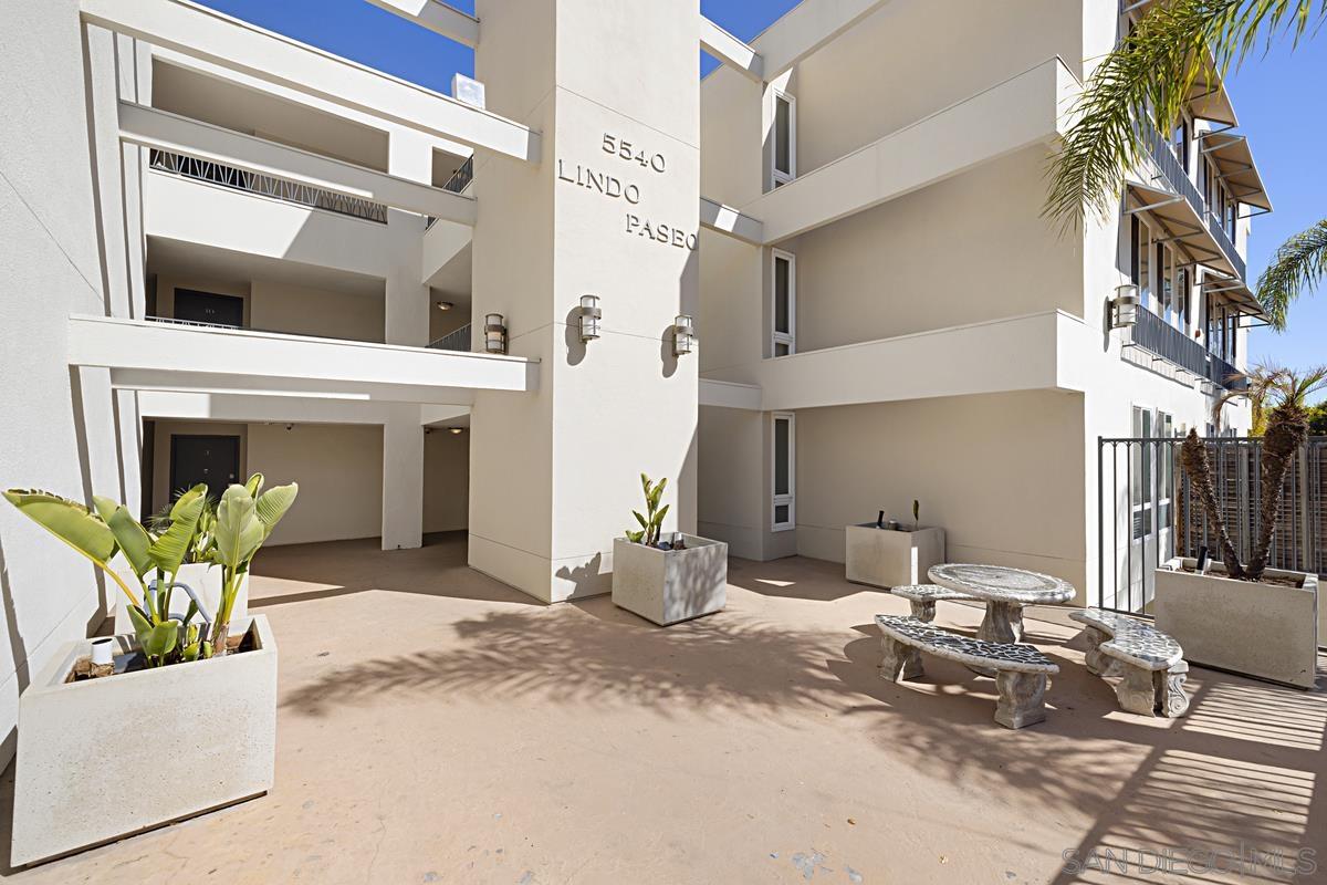 5540 Lindo Paseo 1
