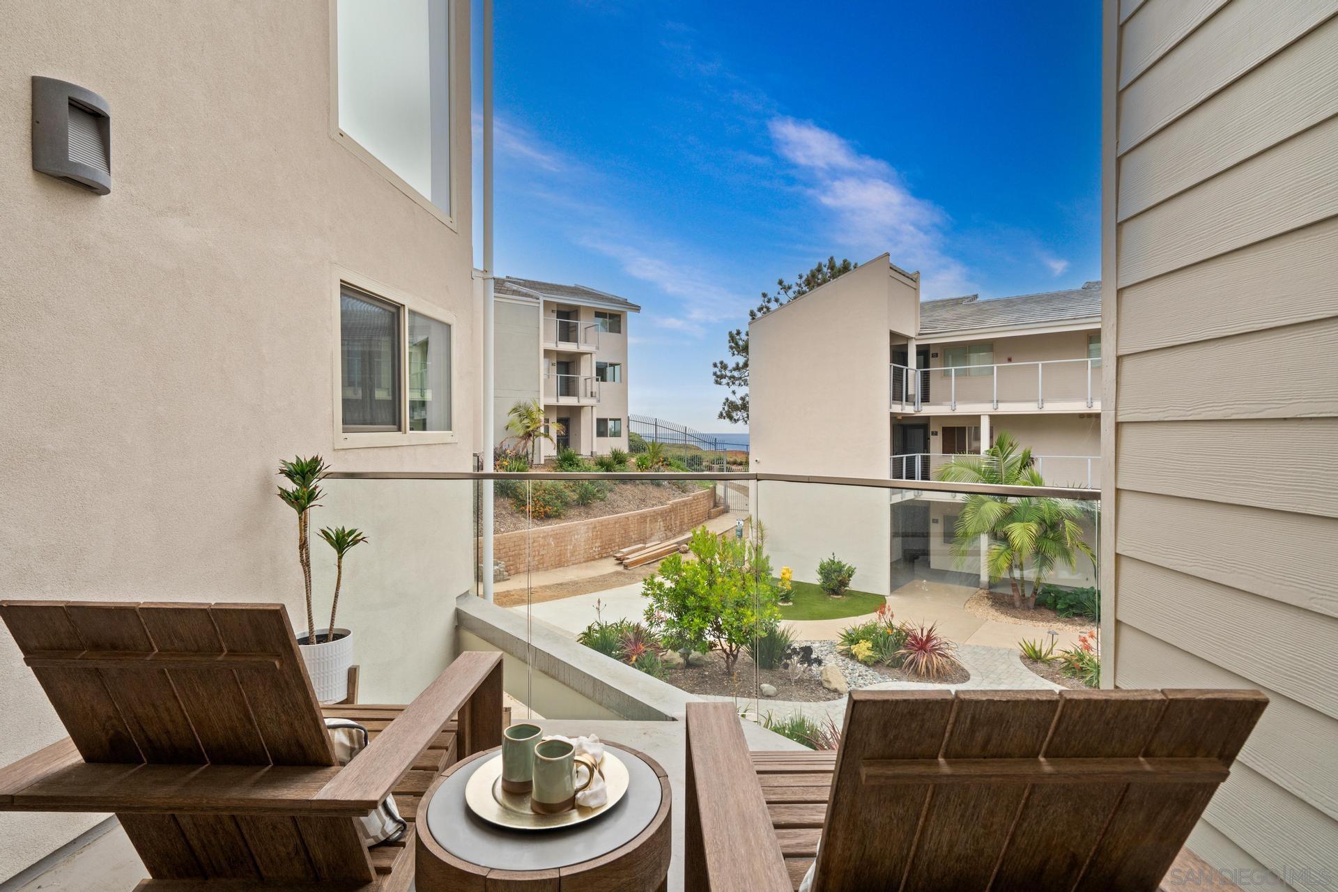 135 S Sierra Ave 23