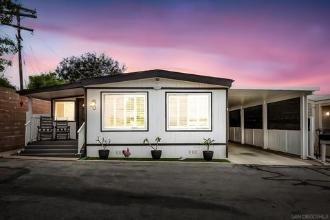 157  Horizon Ln Oceanside CA 92056