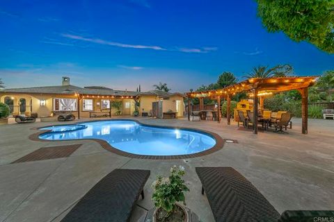 1508 Sequoia Lane Vista CA 92081
