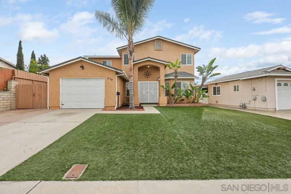 774 Reef Dr