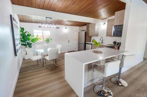9753 Ivanho Street Spring Valley CA 91977