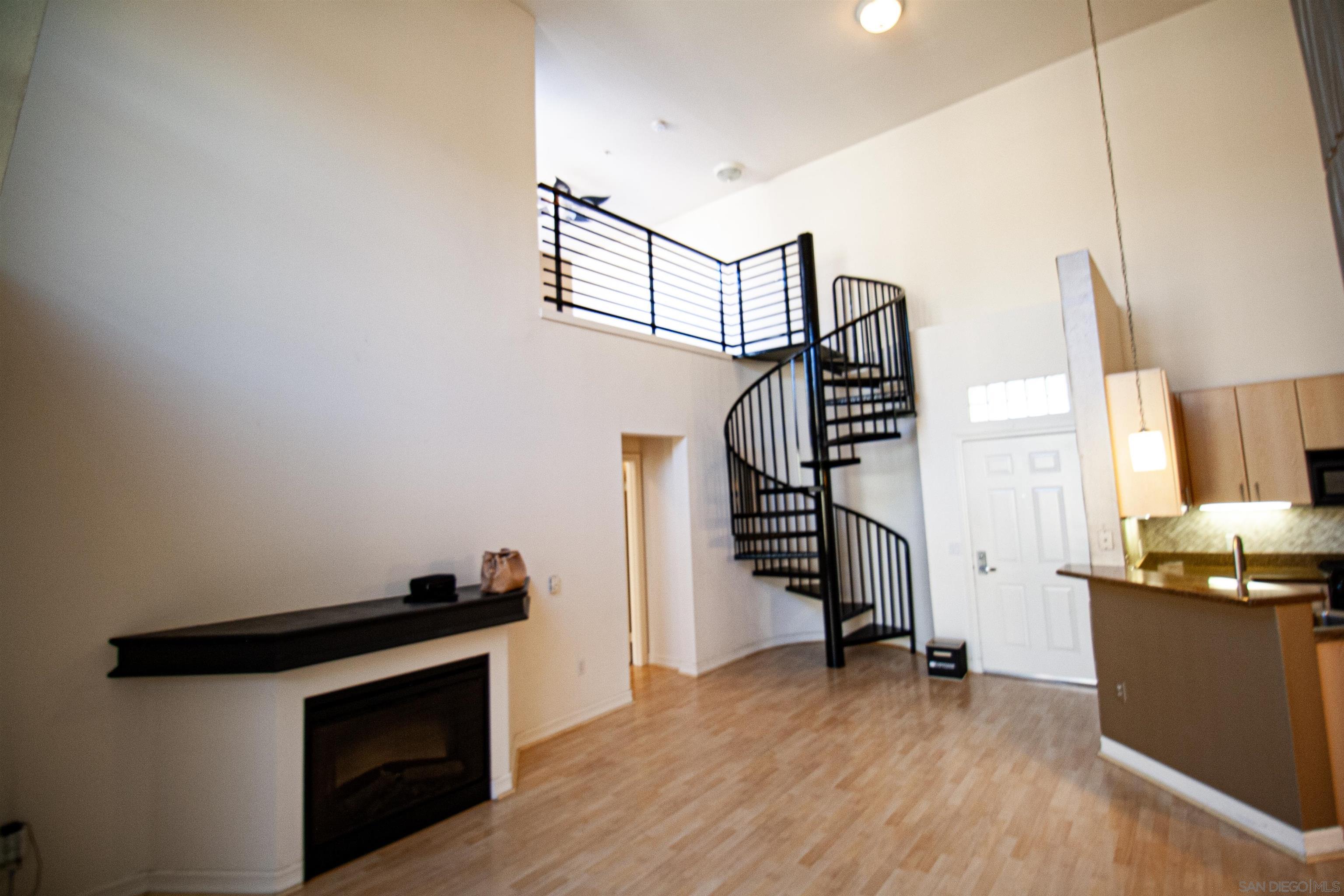 1465 C St 3610