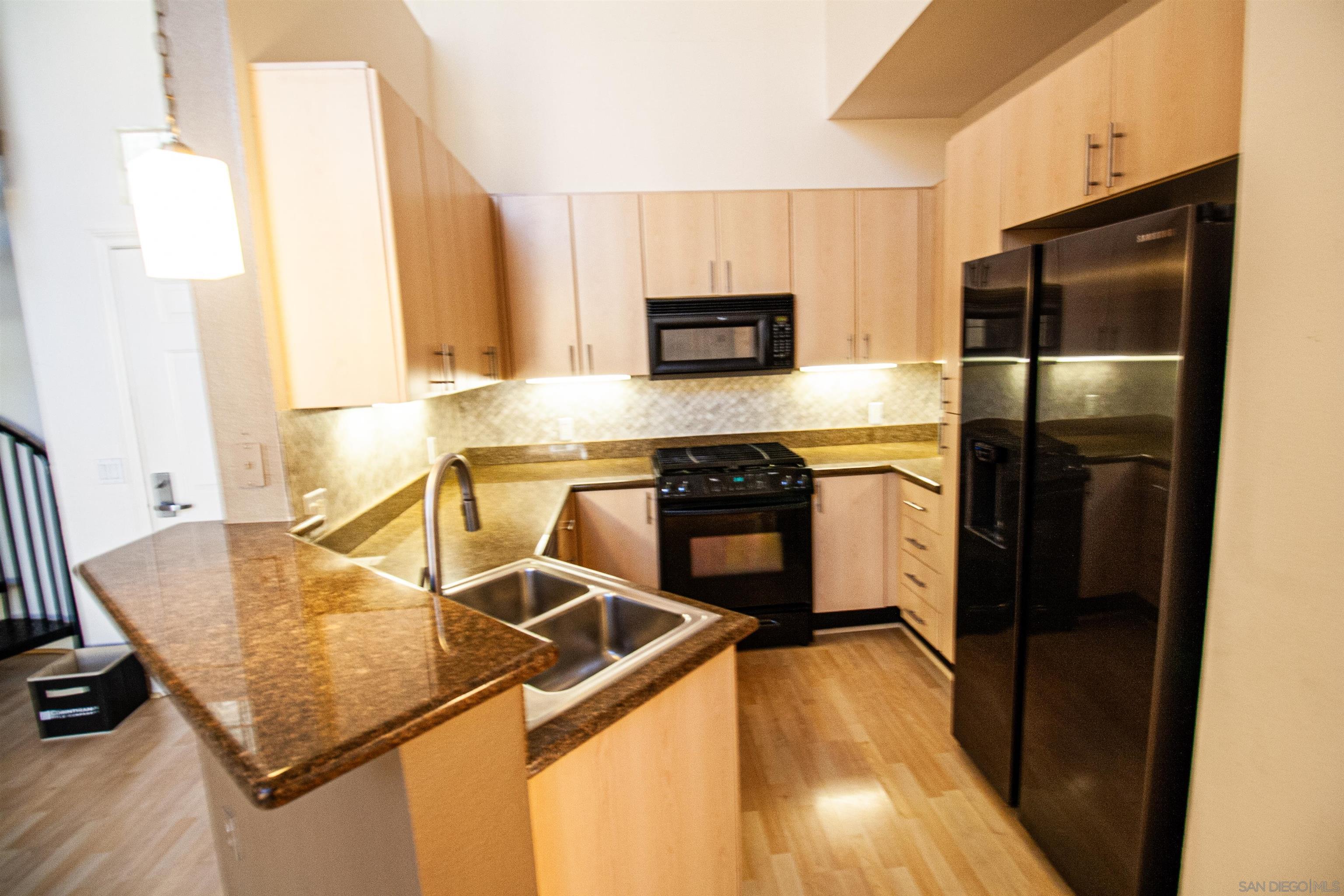 1465 C St 3610