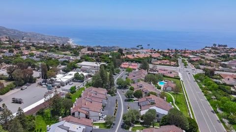 22 Seaview Dr S Rolling Hills Estates CA 90274