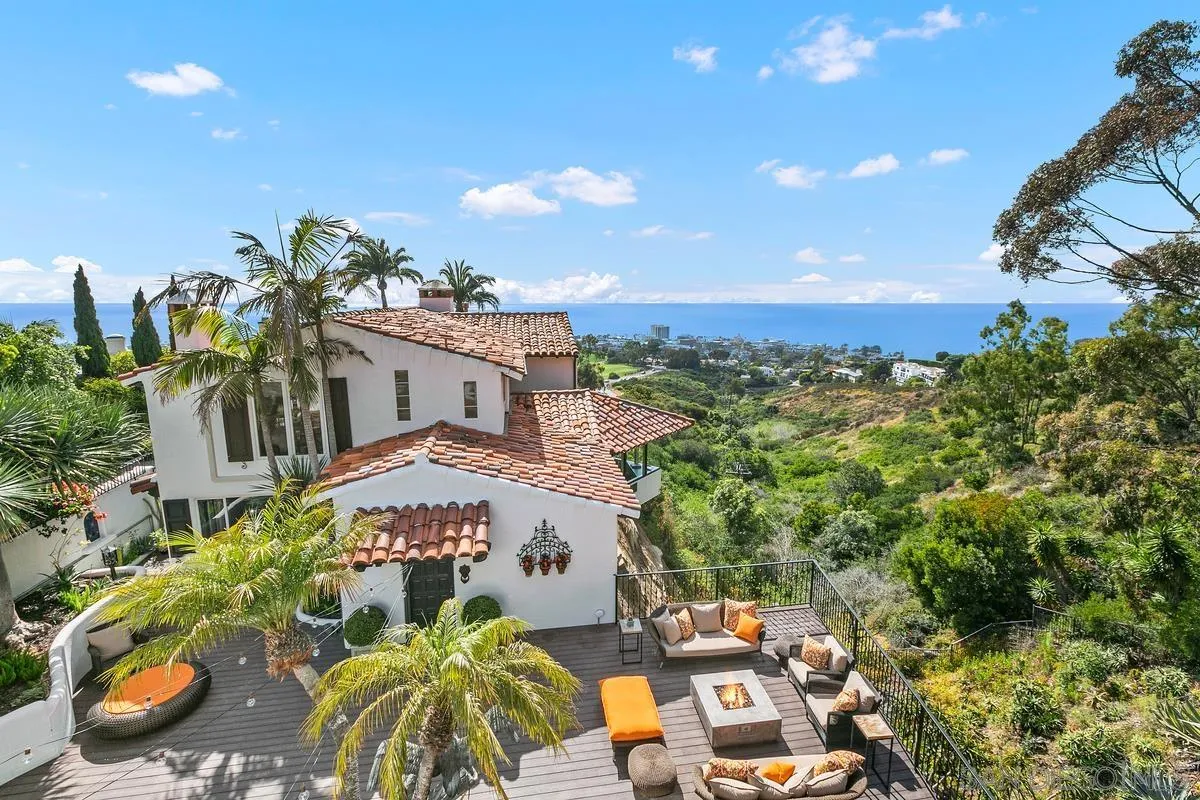 La Jolla, California 92037, United States, 5 Bedrooms Bedrooms, ,6 BathroomsBathrooms,Residential,Active,131710
