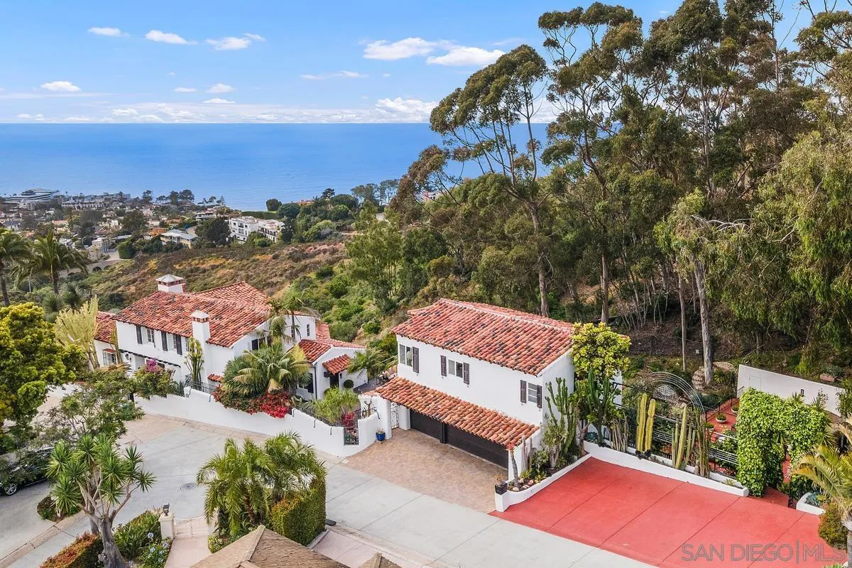La Jolla, California 92037, United States, 5 Bedrooms Bedrooms, ,6 BathroomsBathrooms,Residential,Active,131710